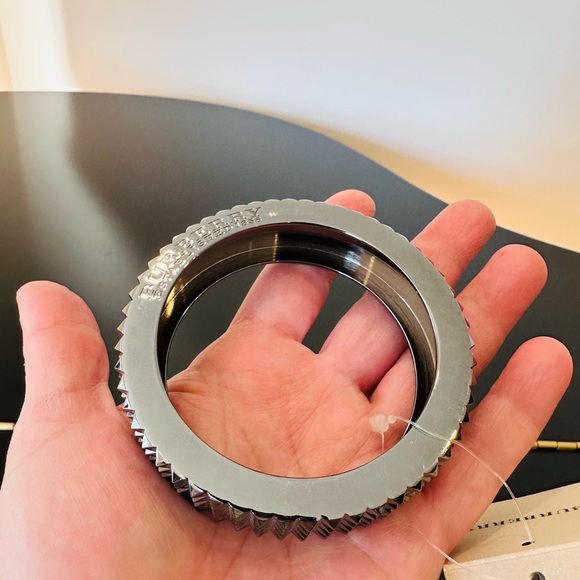 NWT Authentic RARE Luxury Minimalist Burberry gunmetal spiked bangle/bracelet - Picture 13 of 17
